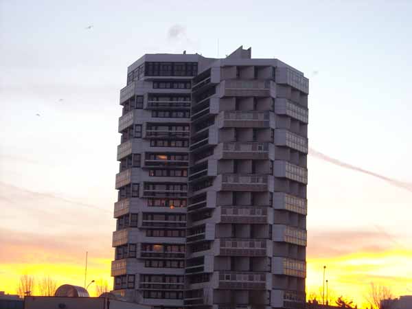 La tour d'Amrmont - Boulogne sur Mer - Btiment et Building